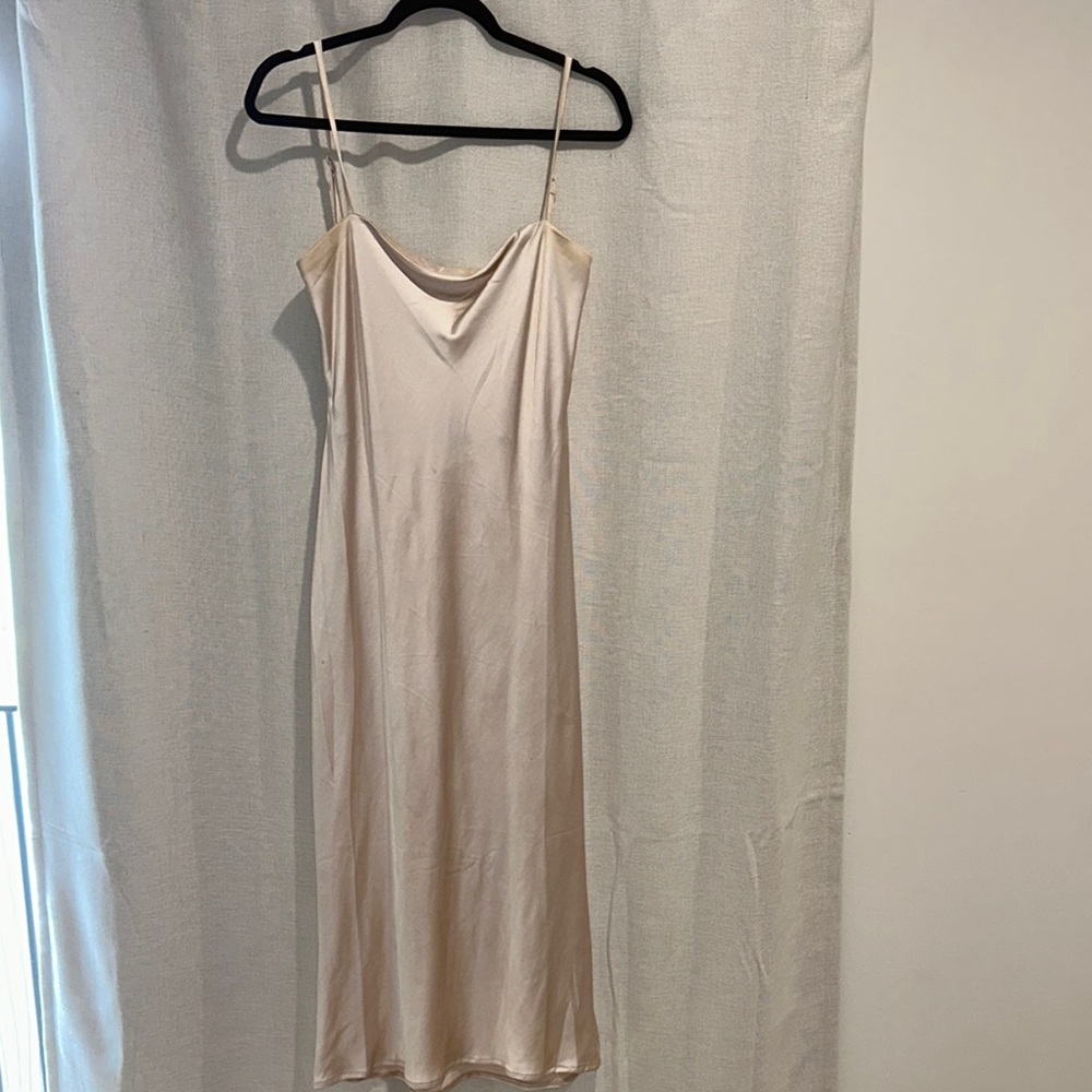 Cream Midi Dress with Elegant Design